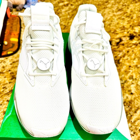 Never used in box Puma Women’s fier nitro size 8.5 - Picture 2 of 5